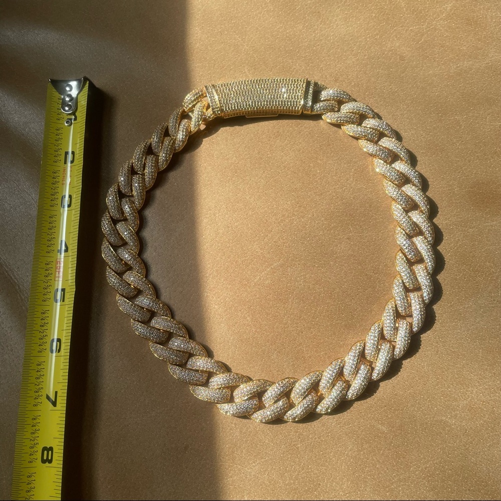 Pave rhinestone Cuban curb chain necklace statement gold white glam - Picture 6 of 7